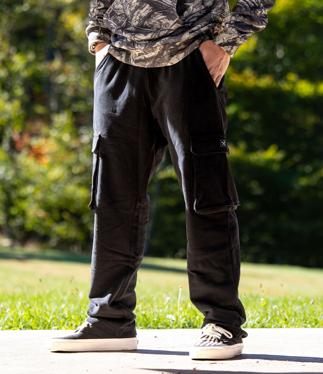 Open Hem Cargo Sweats // Black