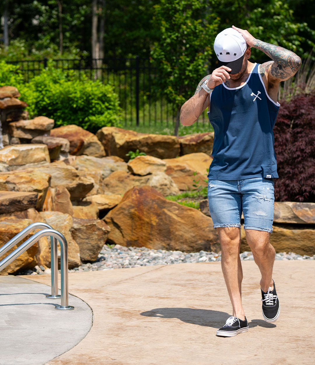 AAR Simple Tank White on Blue