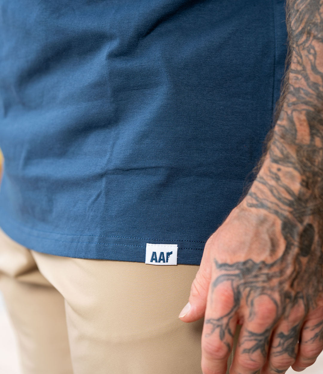 AAR Simple Tank White on Blue