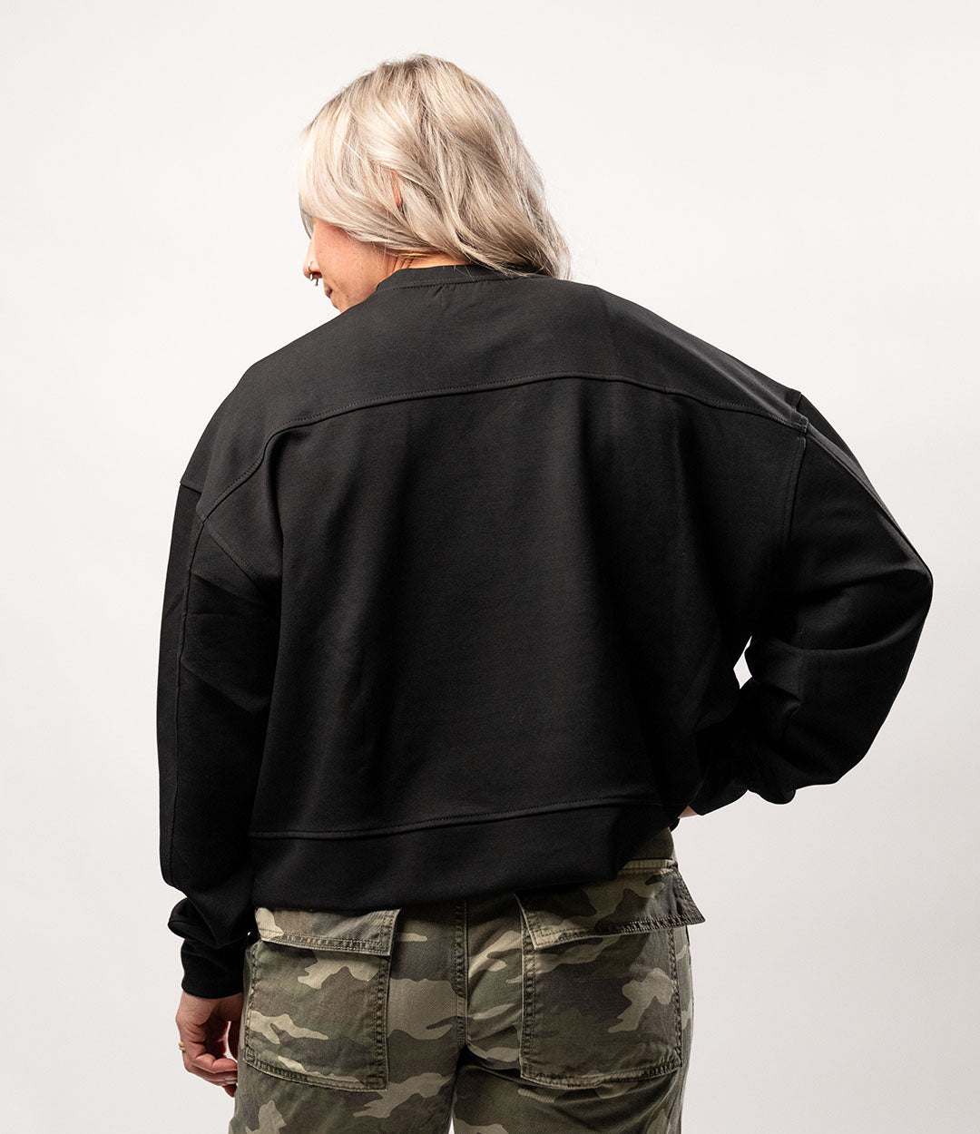 Women's Everyday Crew // Black