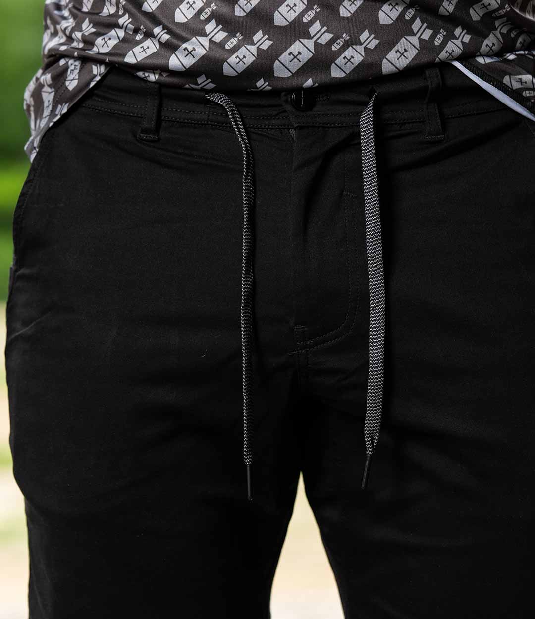 The Hybrid Short - Black