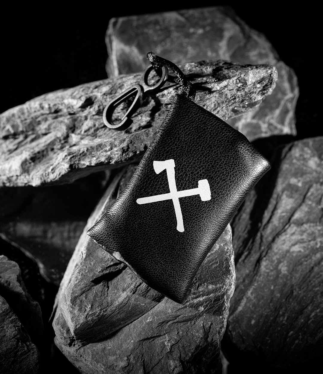 Cross silicone clearance ring