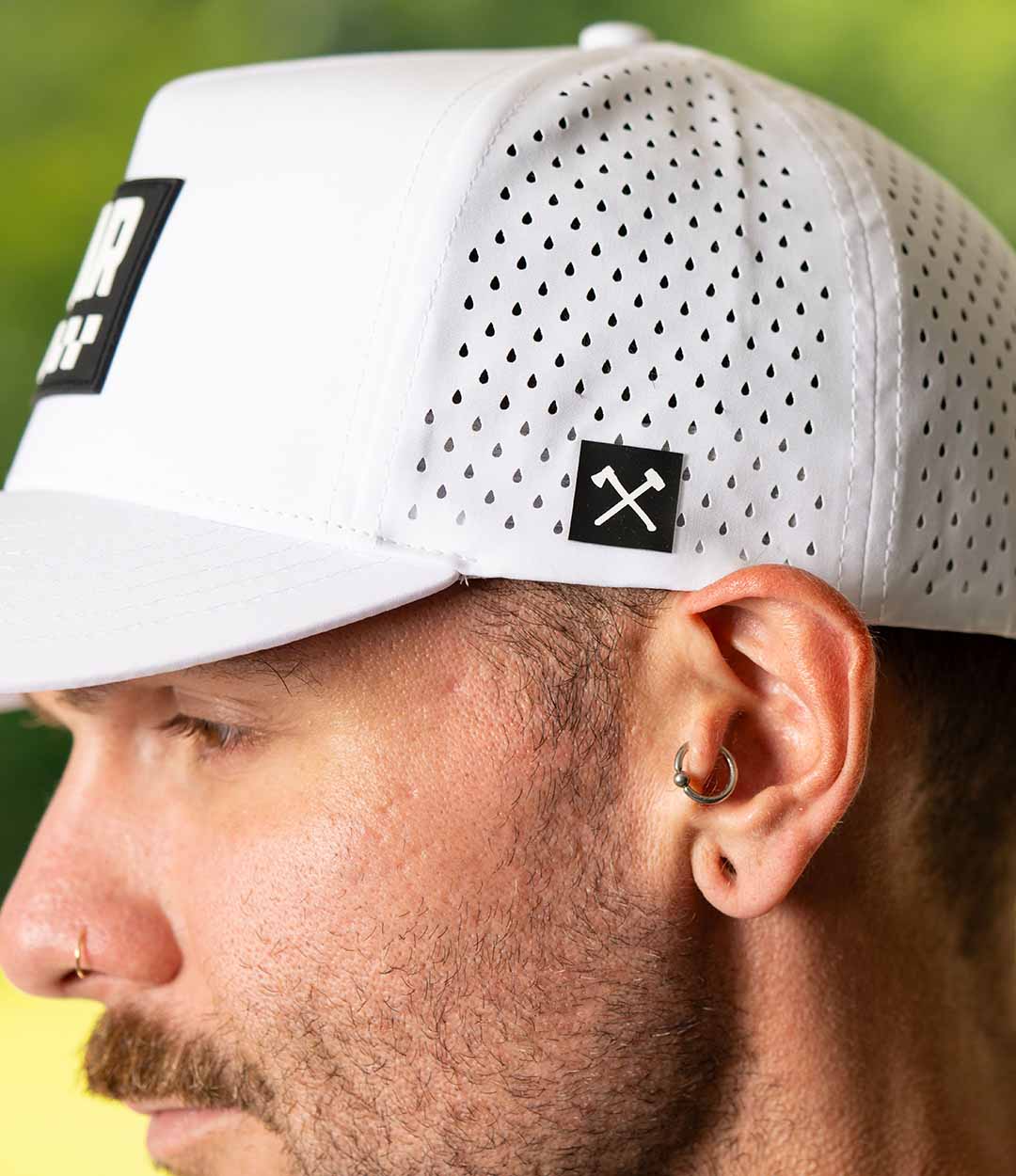 White Checkered AAR Performance 5 Panel