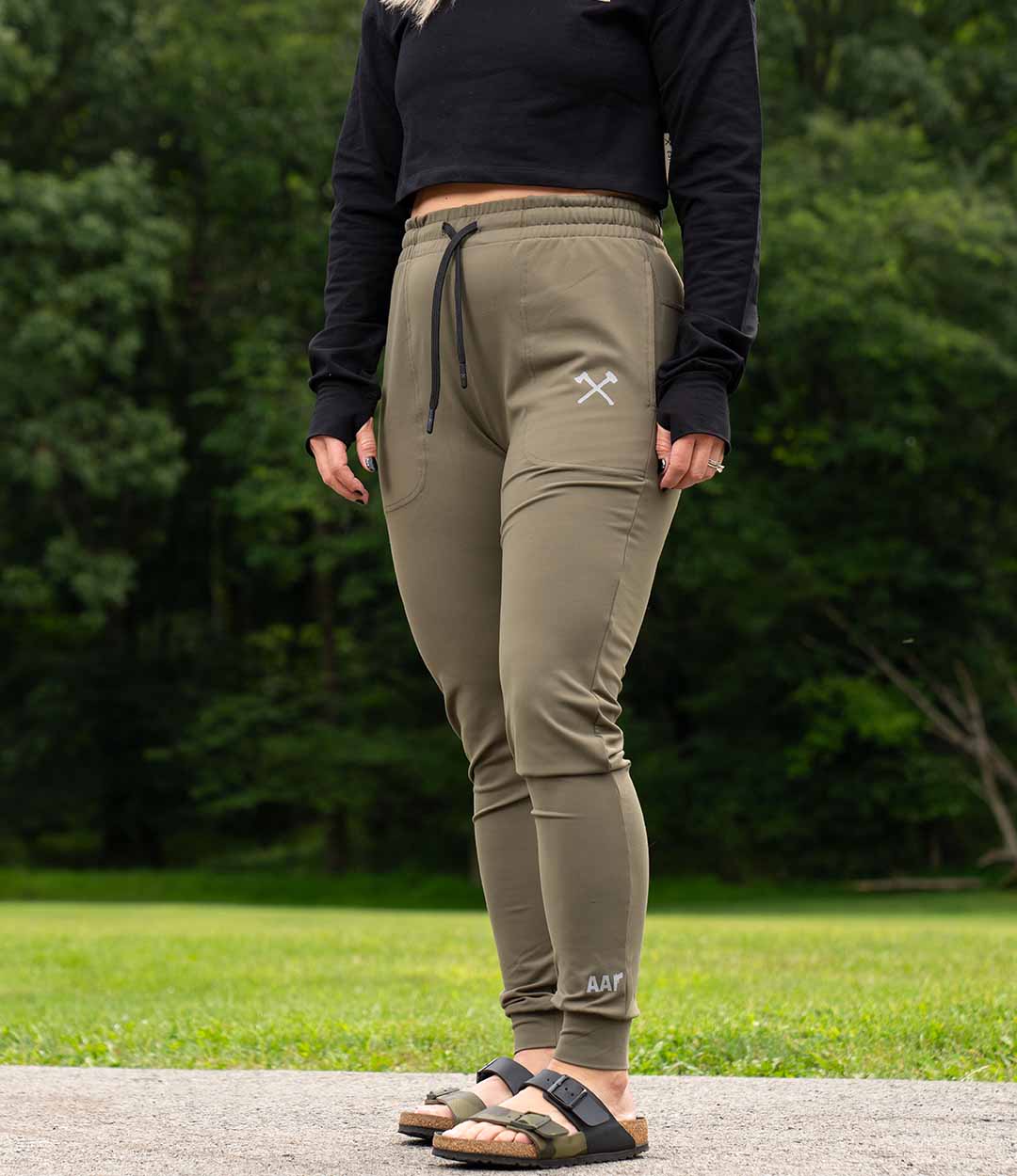 Buy online Olive Cotton Blend Jogger from bottom wear for Women by  Buynewtrend for ₹429 at 69% off | 2024 Limeroad.com