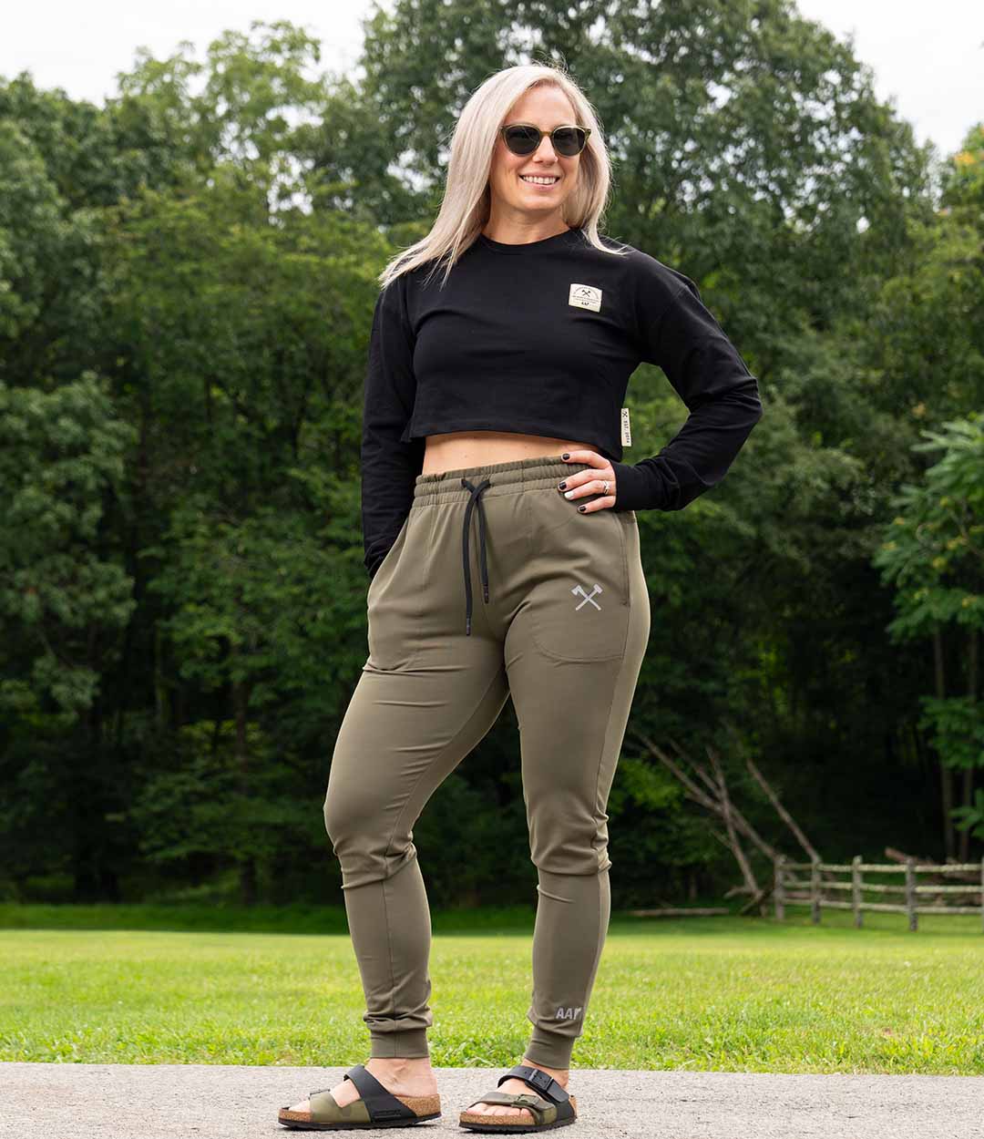 AAr Women s Joggers Military