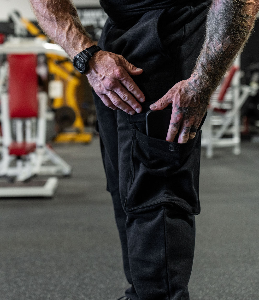 Open Hem Cargo Sweats // Black