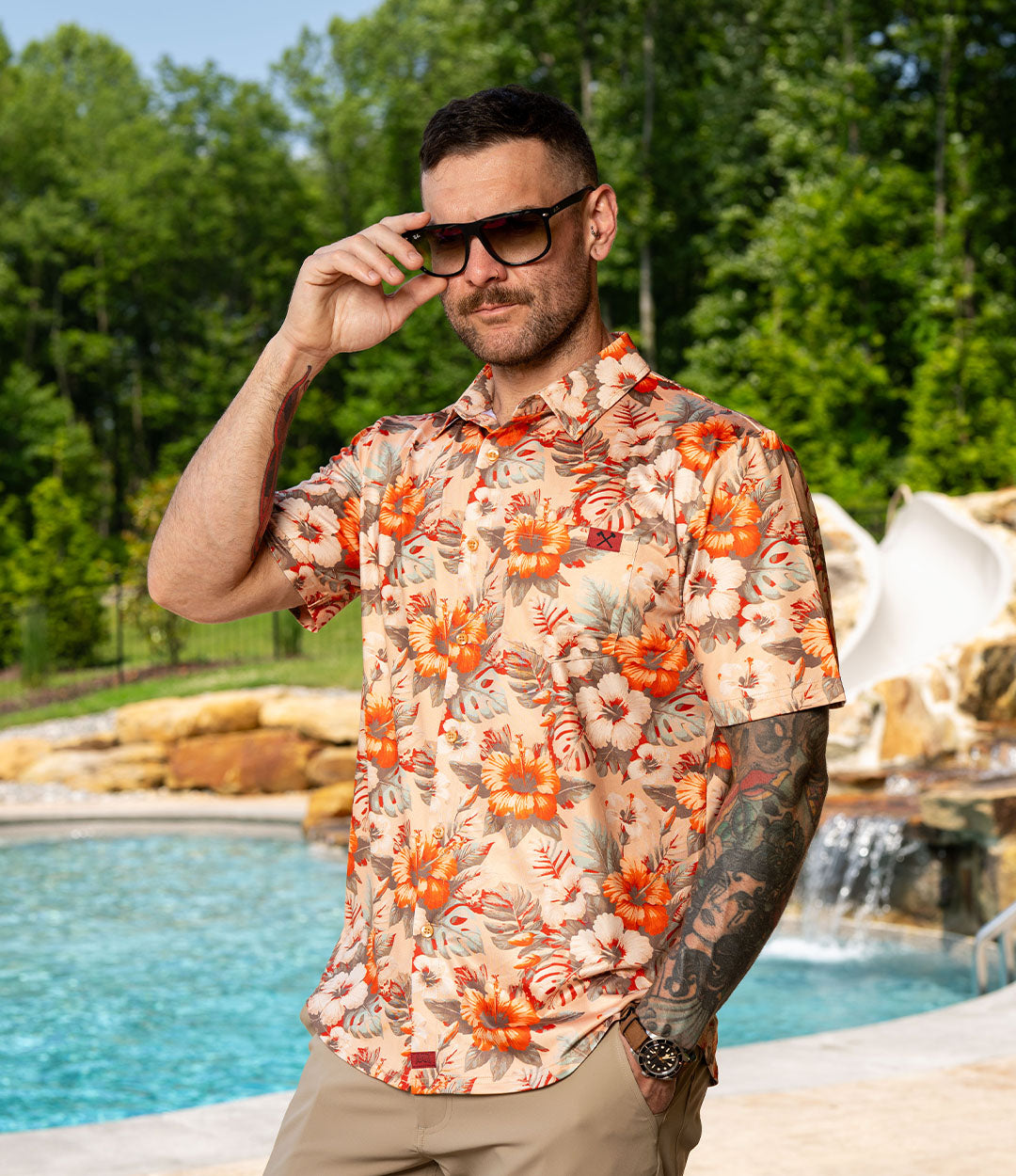 AAR Maui Floral Button Down