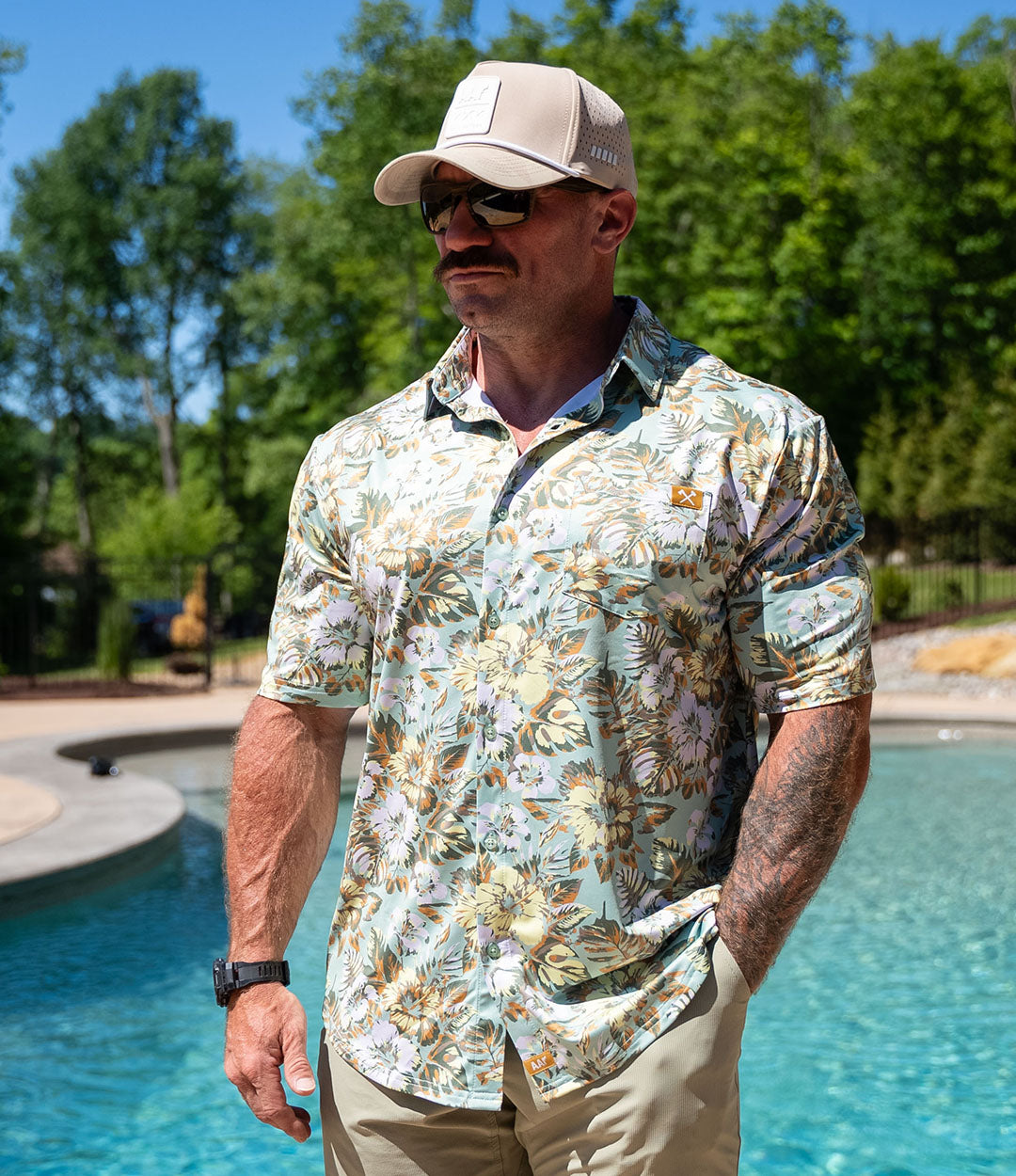 Performance Button Down // Vintage Palm