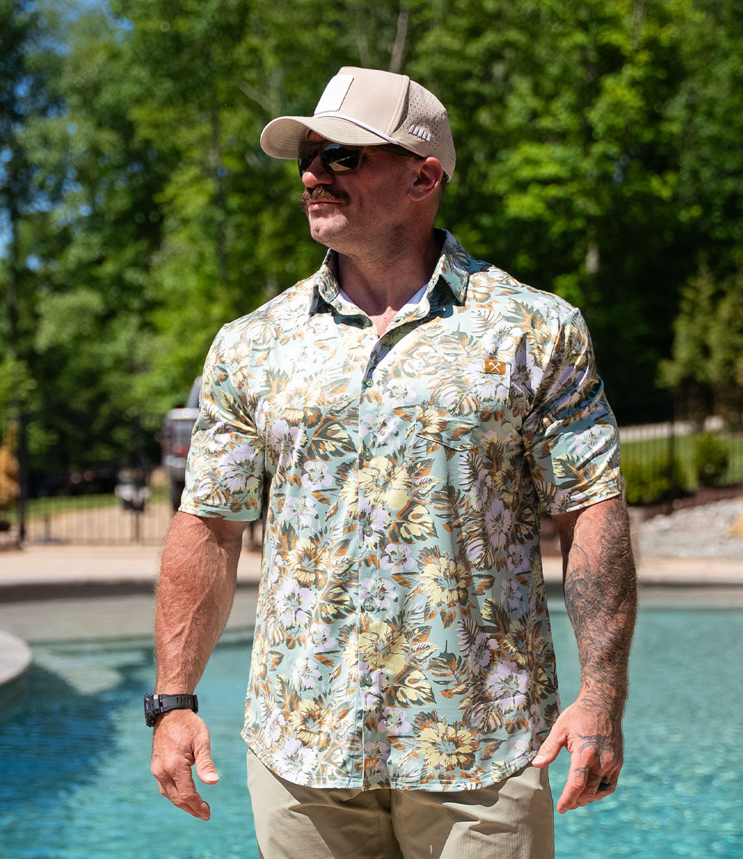 Performance Button Down // Vintage Palm
