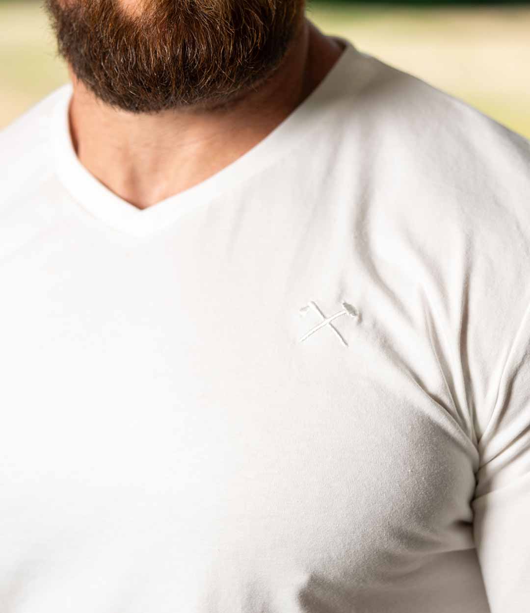Simple V-neck - White - All American Roughneck